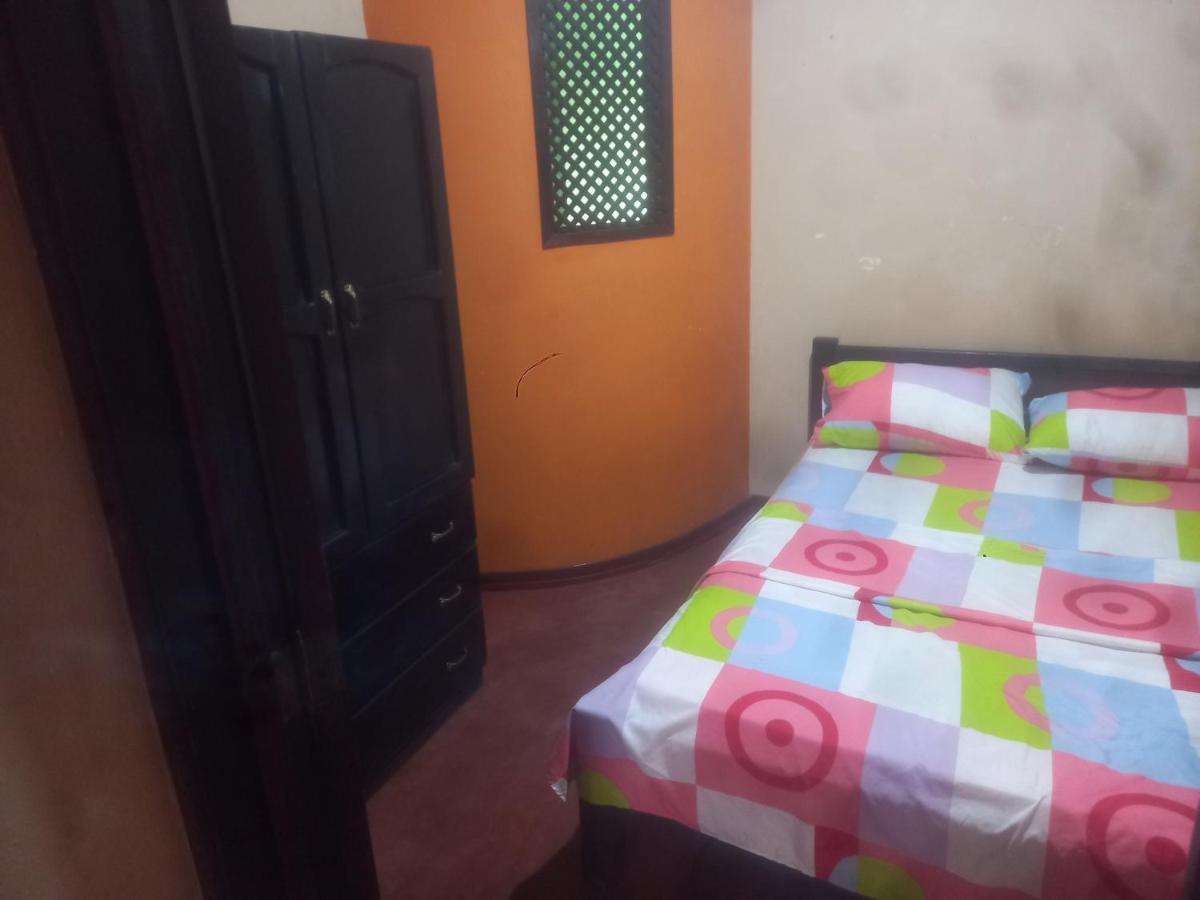 Don Ramirez Apartment เลติเซีย ภายนอก รูปภาพ